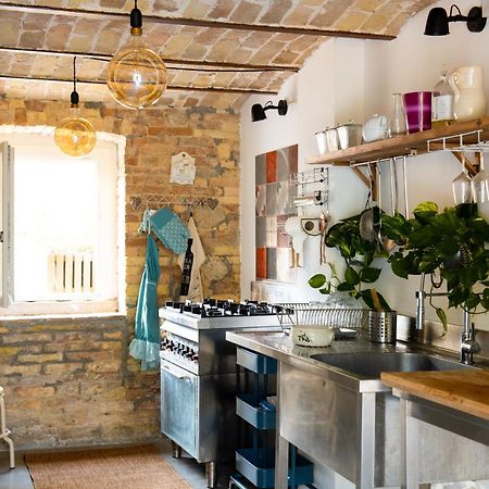 Casale Delle Lavande Чита' Сант'Анджело Екстериор снимка